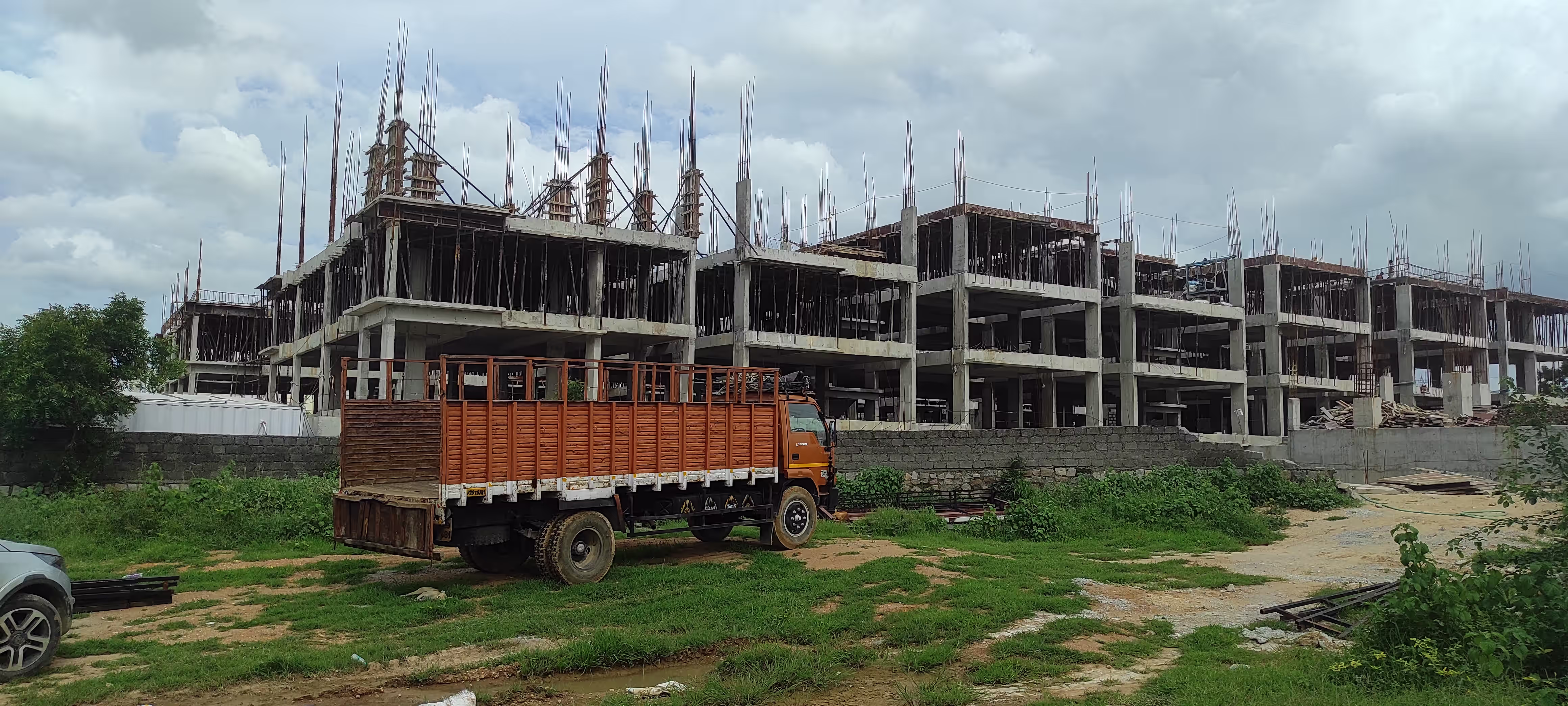 Emerald Heights image