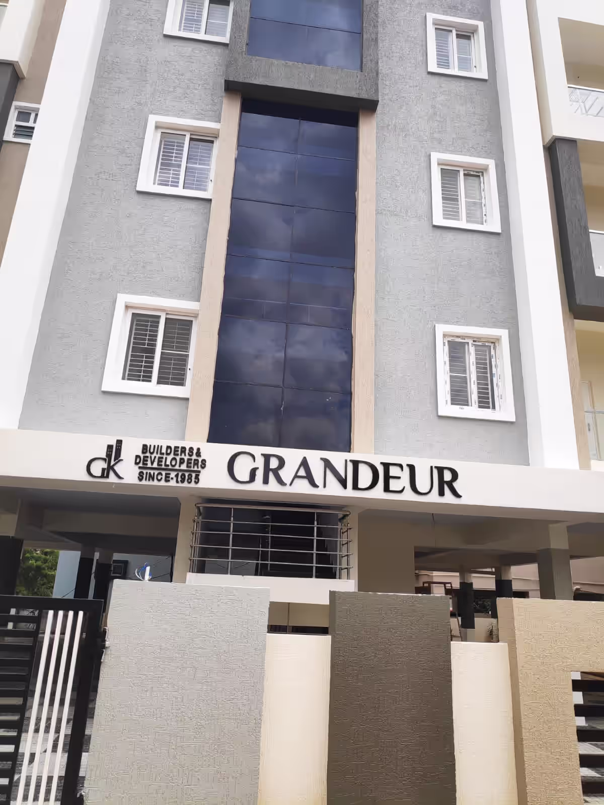 Gk grandeur 1st Building image