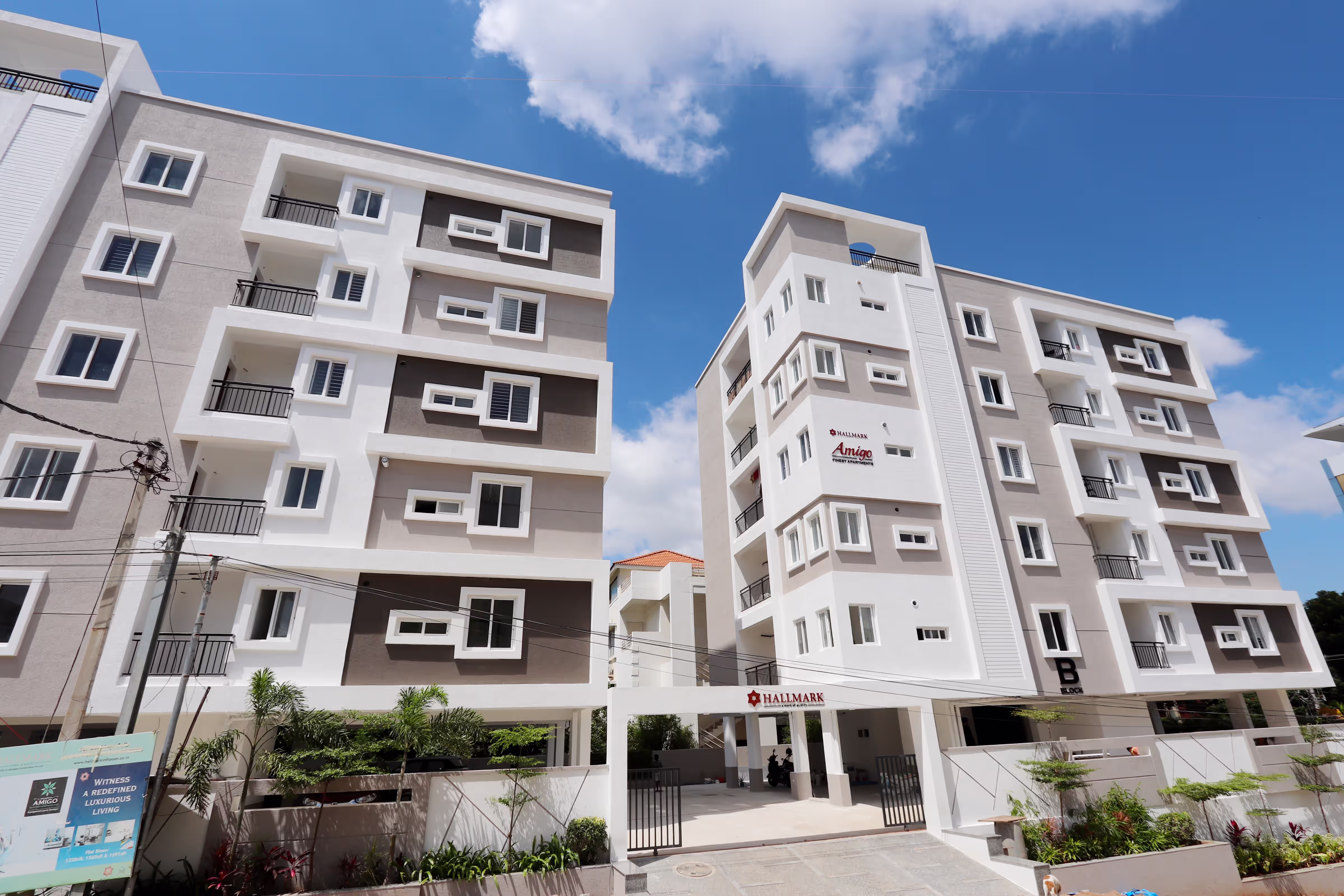 Hallmark Amigo Apartments image