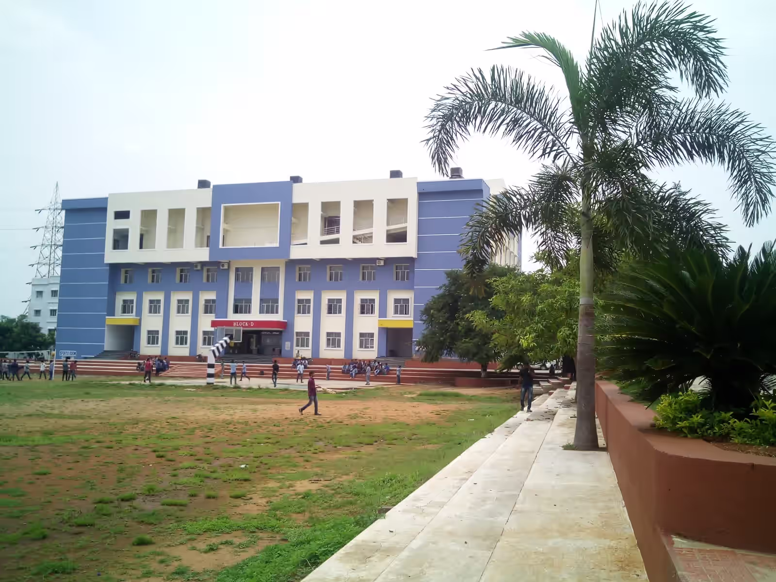 Kandlakoya image