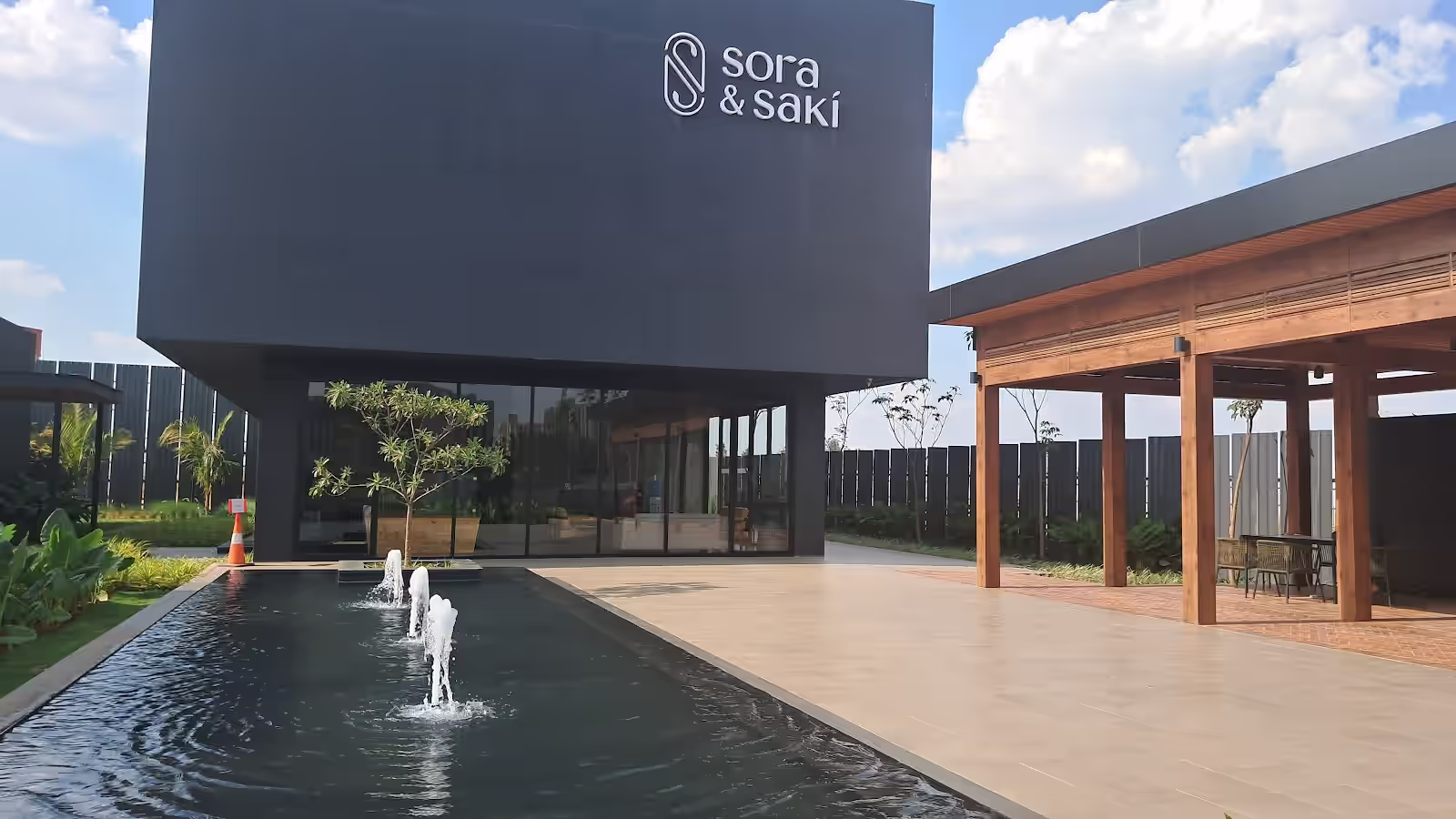 Srusti Symphony image