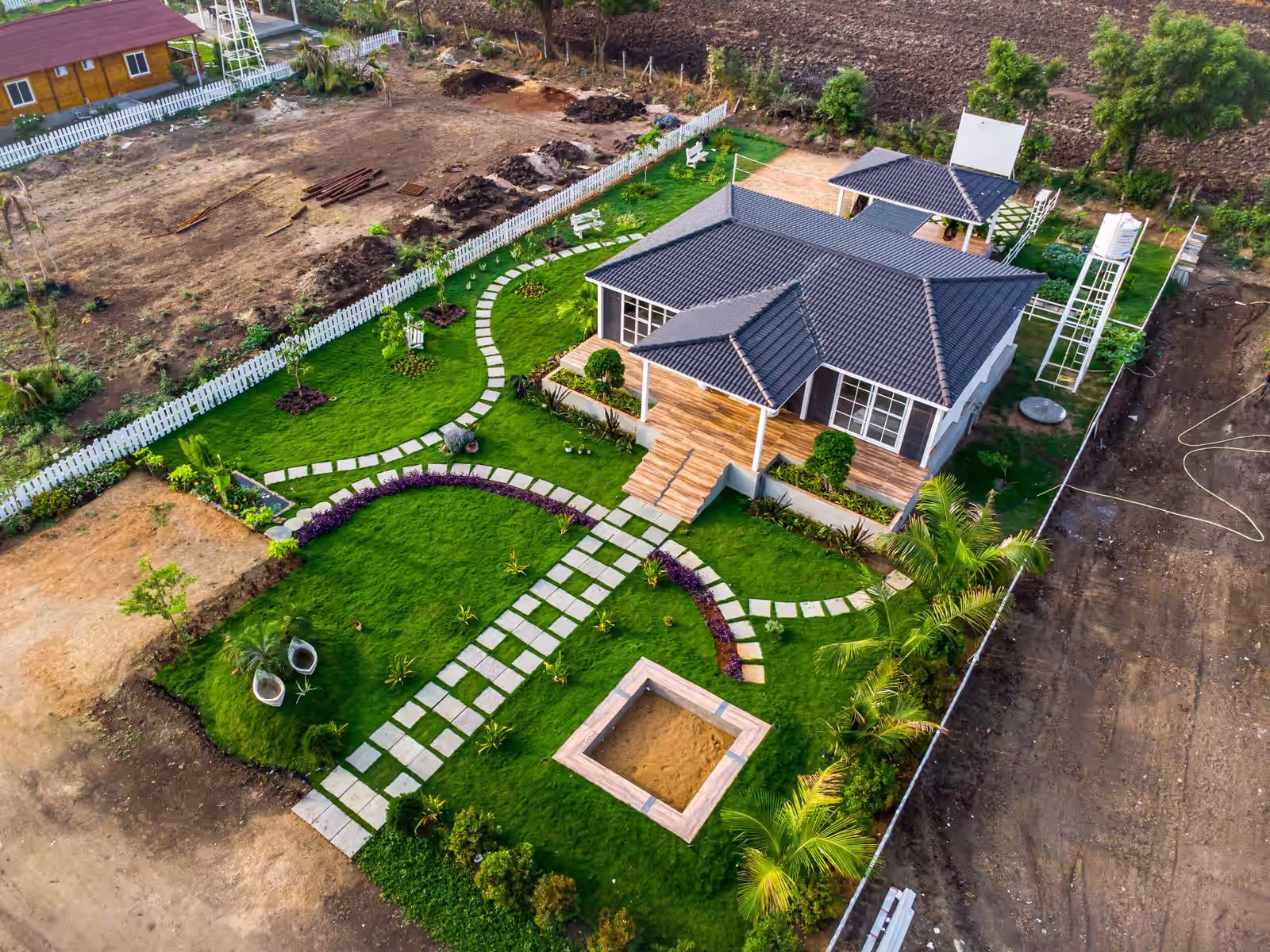 Urban Trilla Farms image