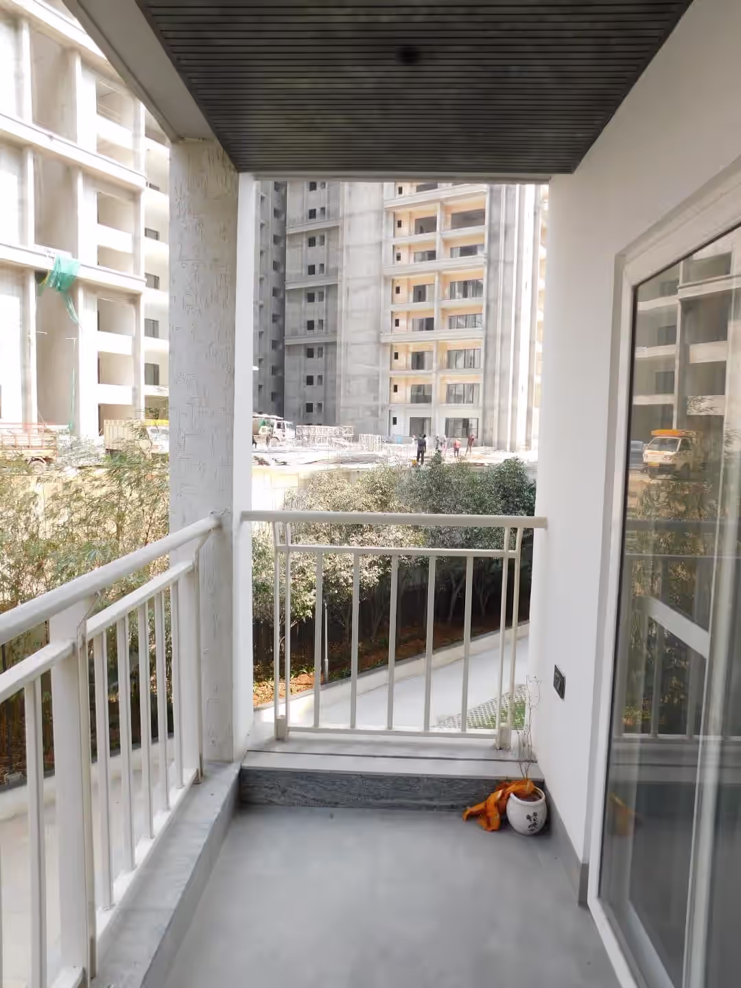 Lansum Etania Apartments image