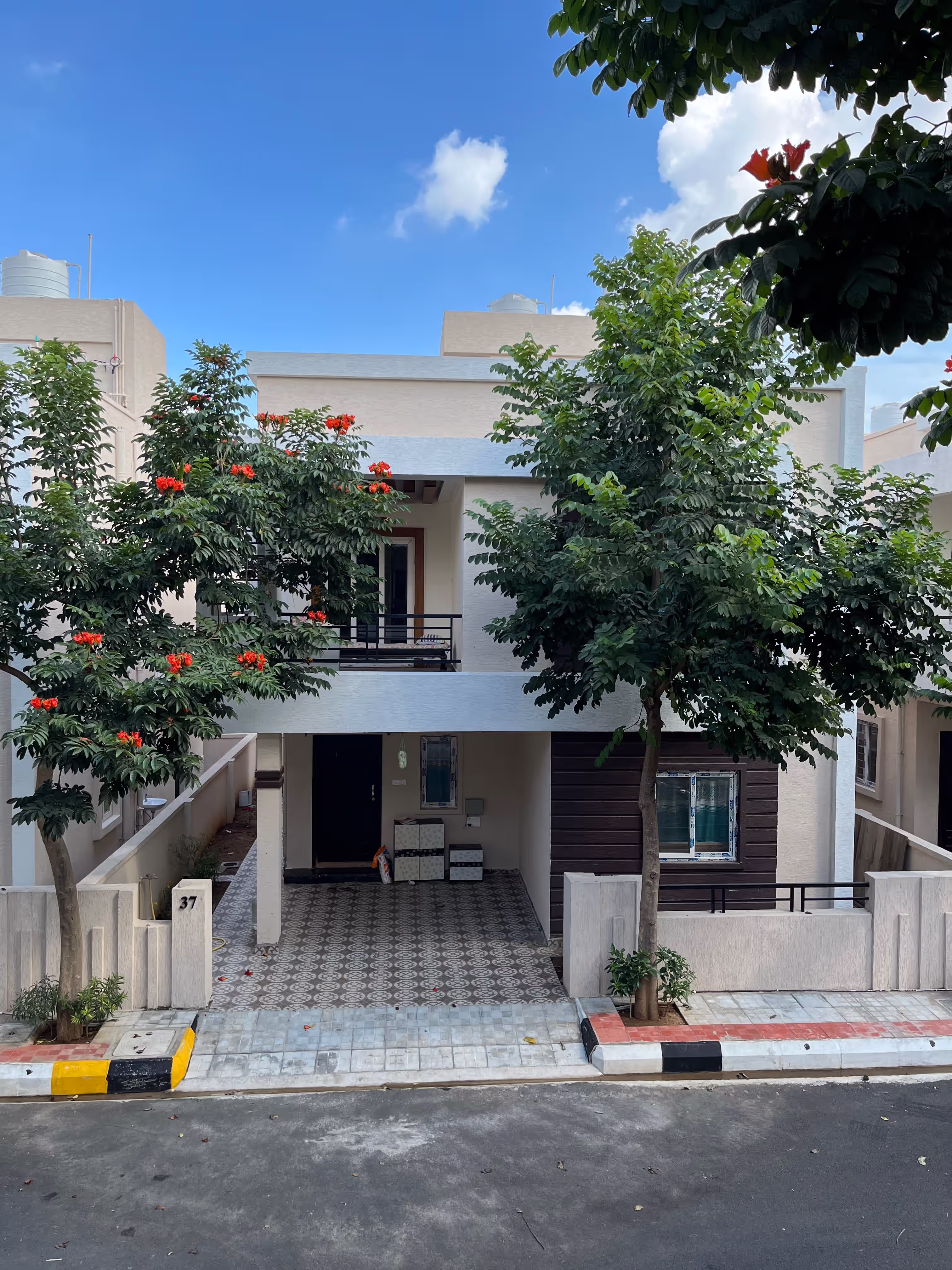 mysquare MORTON VILLAS image